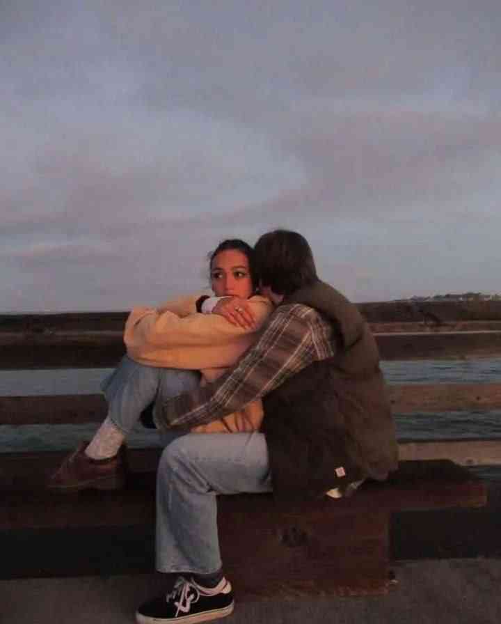 You don't need a crowd. You just need that one person who never gives up on you. | MirrorLog